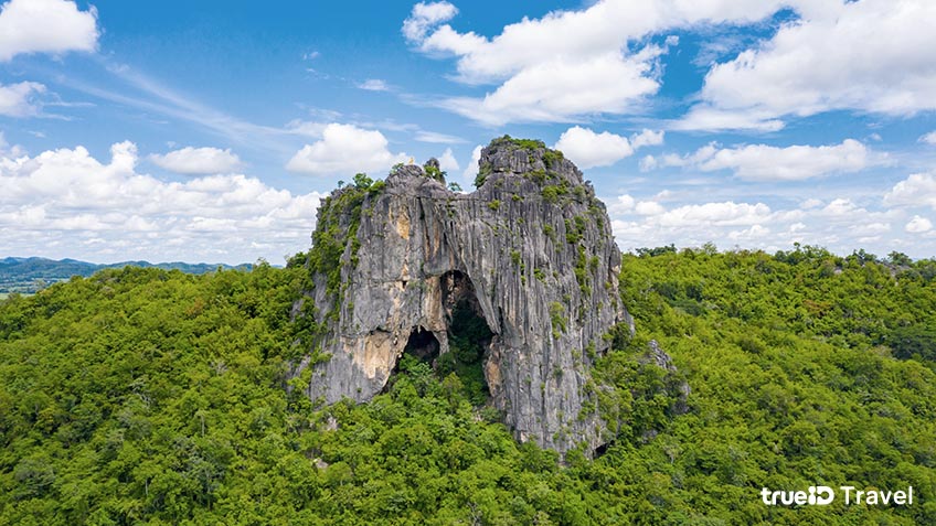 ถ้ำผาเจาะ