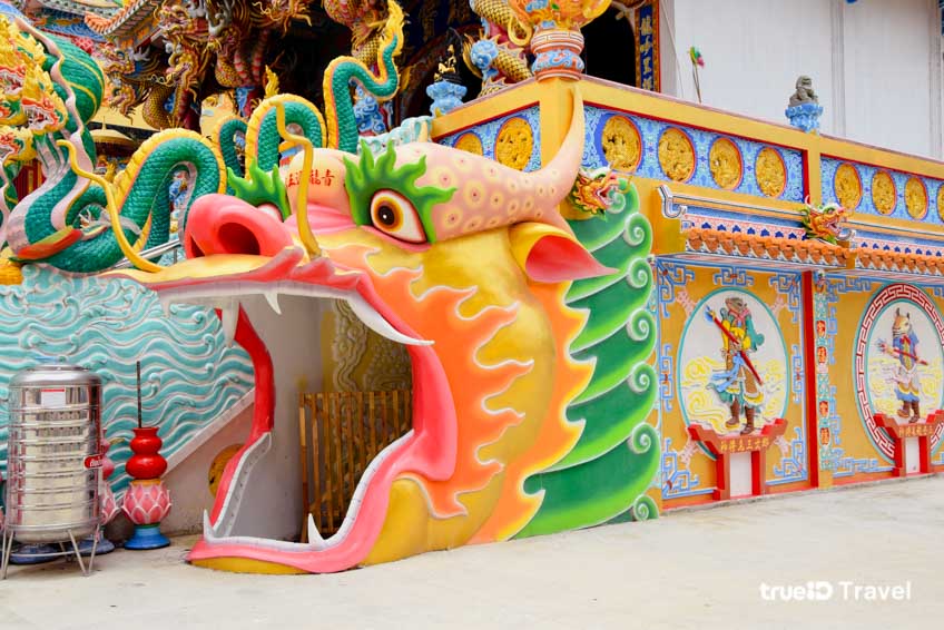 ศาลเจ้าพ่อนาคราชจันเสน นครสวรรค์