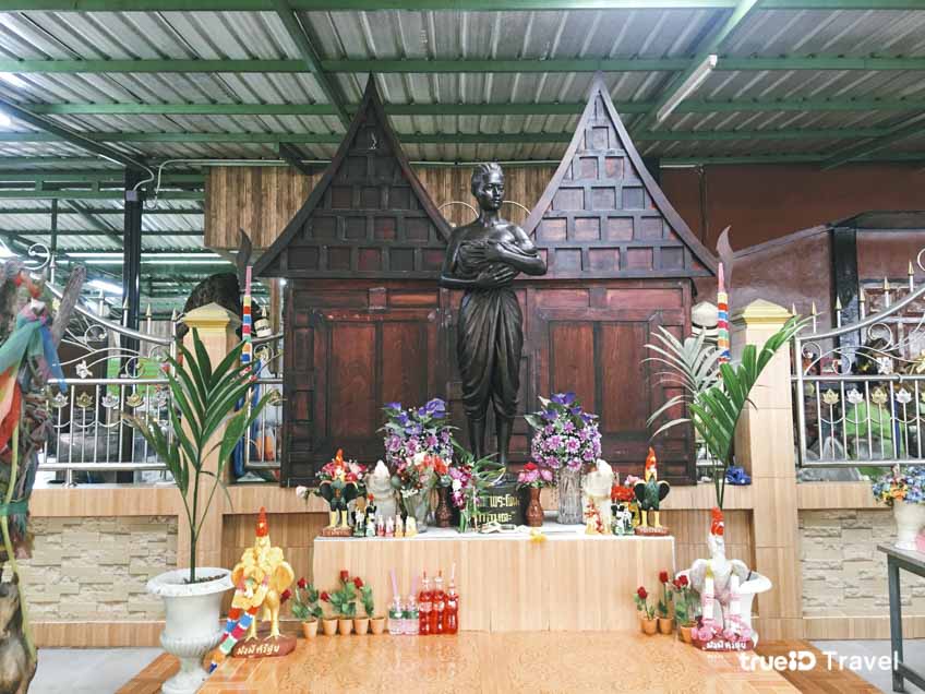 วัดมหาบุศย์ (แม่นาคพระโขนง) กรุงเทพมหานคร