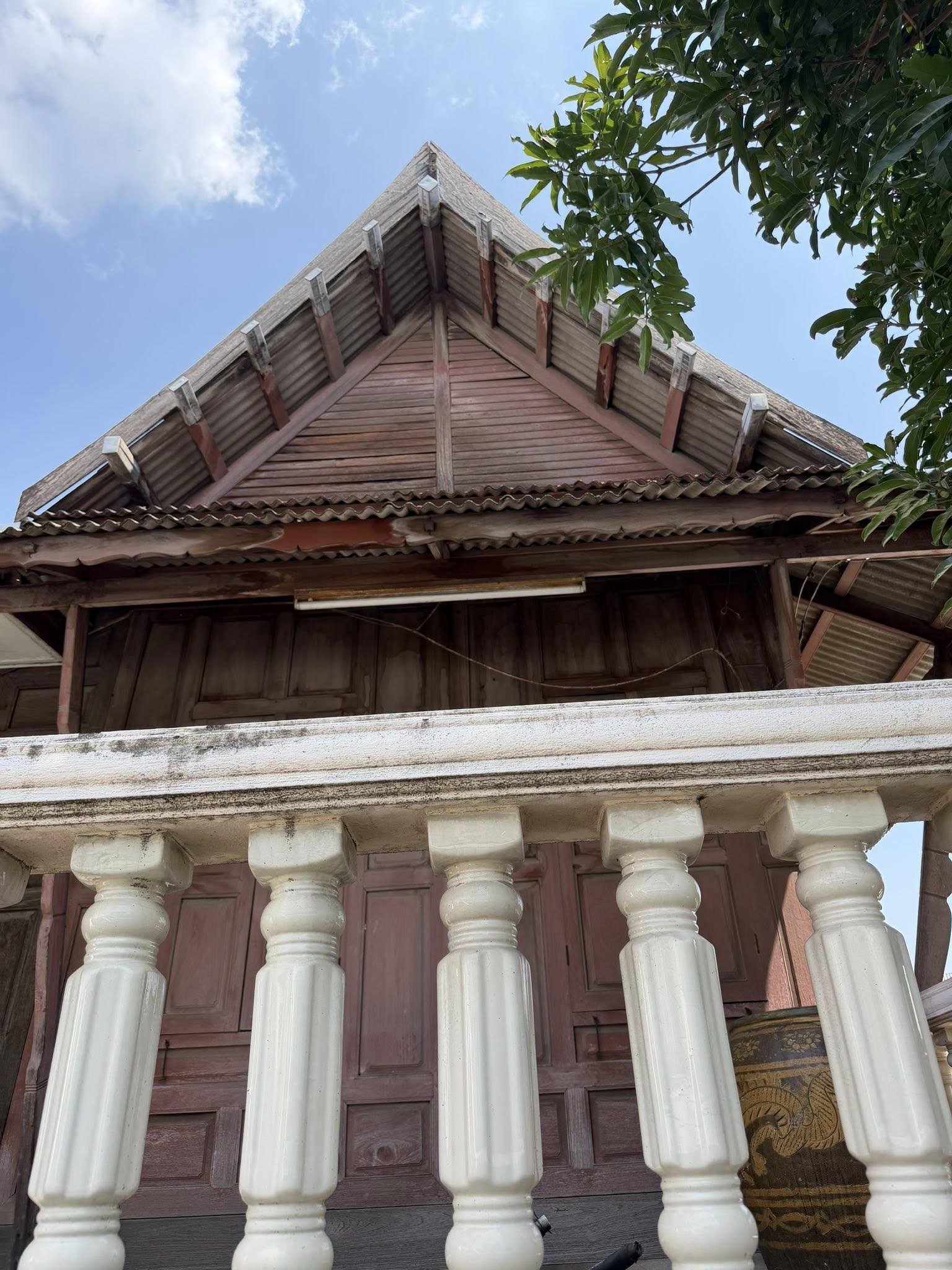 บ้านทรงไทย พระราม 3 อายุกว่า 100 ปี 