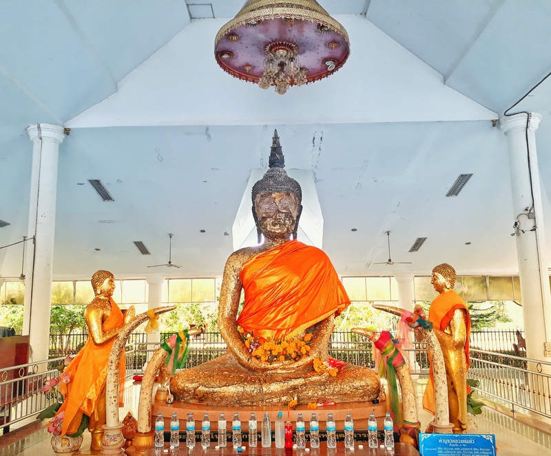 วัดสระทะเล