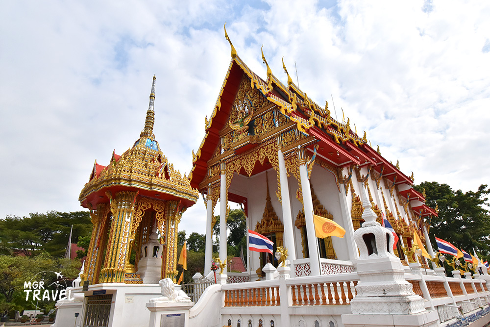 วัดชมภูเวก