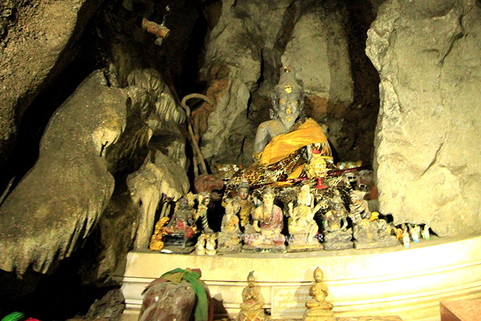 ถ้ำเขาหลวง จังหวัดเพชรบุรี